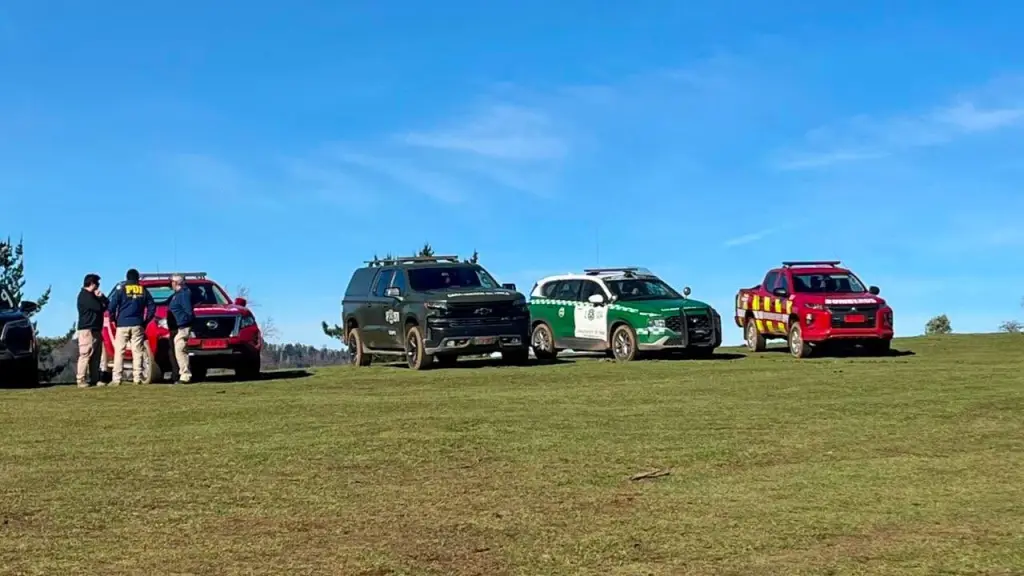 Equipos de emergencia en búsqueda de adulto mayor, Municipalidad de Tucapel