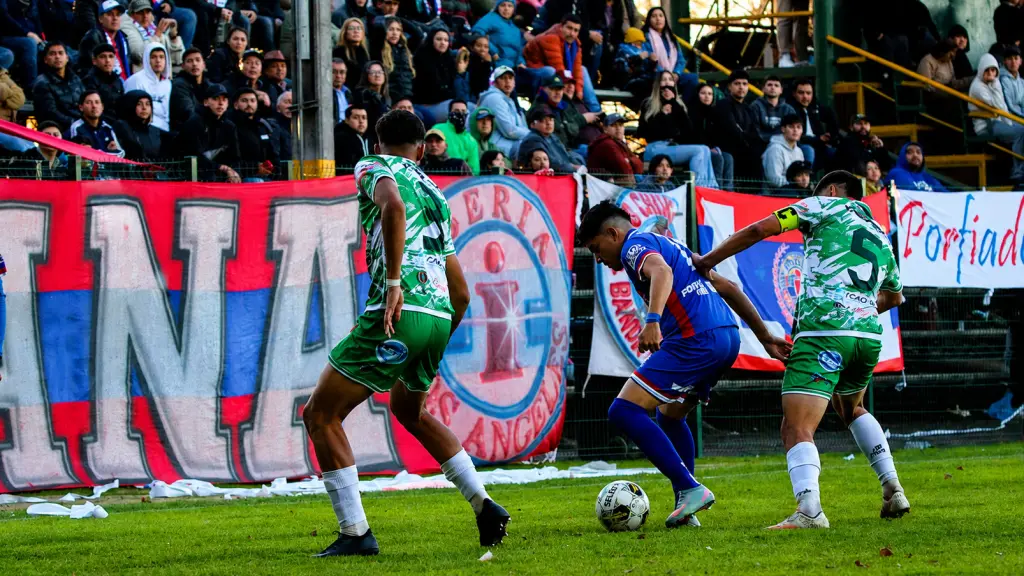 En la primera rueda, jugado en el Facela de Laja, Iberia cayó por 2 goles a 0, ahora la Azulgrana buscará su revancha, La Tribuna
