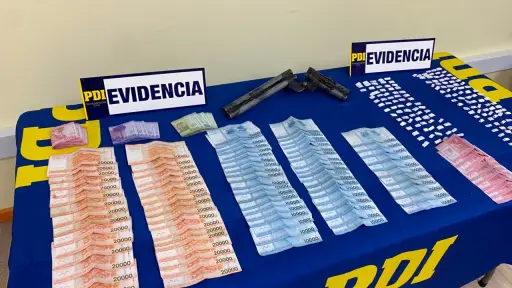 Desarticulan puntos de microtráfico en Coronel: hay tres detenidos y más de 3.400 dosis de droga incautadas