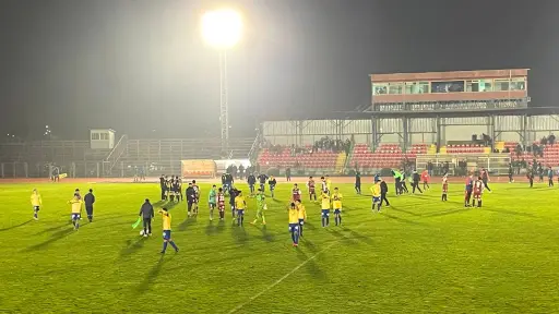 Universidad de Concepción se despidió de la Copa Chile con derrota ante Curicó en Los Ángeles