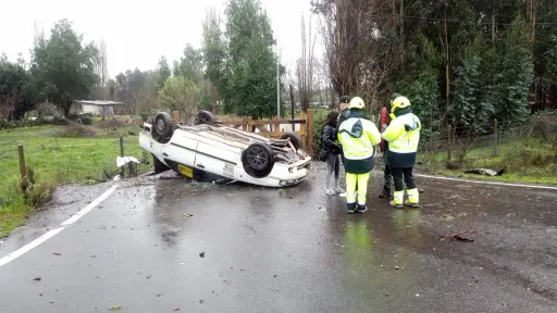 Vehículo volcó en la Ruta Nahuelbuta tras reventón de neumático: no hubo lesionados