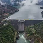 La empresa hizo un llamado a la comunidad a extremar las medidas de seguridad, especialmente a quienes residen en sectores ribereños del río Biobío aguas abajo de la Central Pangue y a quienes visiten la zona durante estos días., Municipalidad Alto Biobío