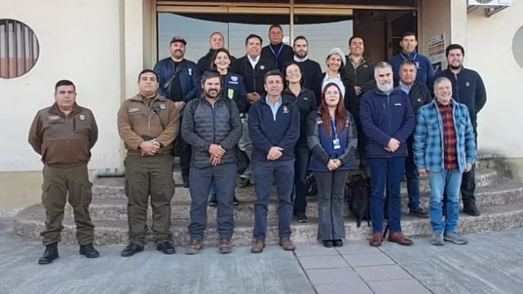 Equipos de emergencias / Municipalidad de Cabrero