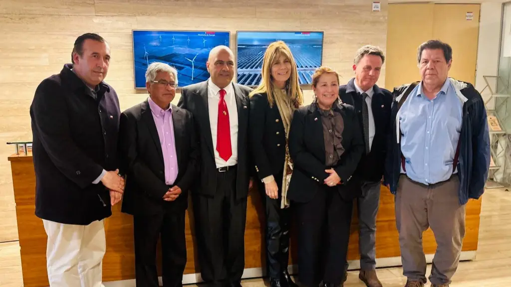 Reunión de alcaldes con Ministra de Energía, Municipalidad de Tucapel