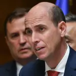 Ministro Martín Arrau aseguró que el Gobierno está dispuesto a modificar plazos y mecanismos de la reforma constitucional de seguridad para alcanzar un acuerdo con el Congreso., CNN Chile