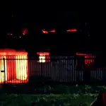 Incendio dejó una vivienda destruída y un adulto mayor damnificado en Los Ángeles , La Tribuna