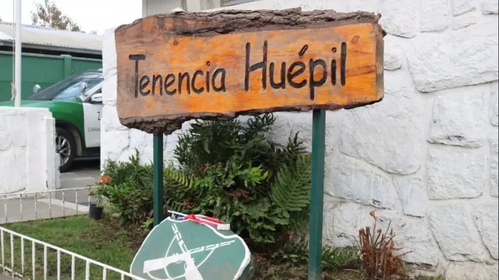 Carabineros de Huépil, Municipalidad de Tucapel