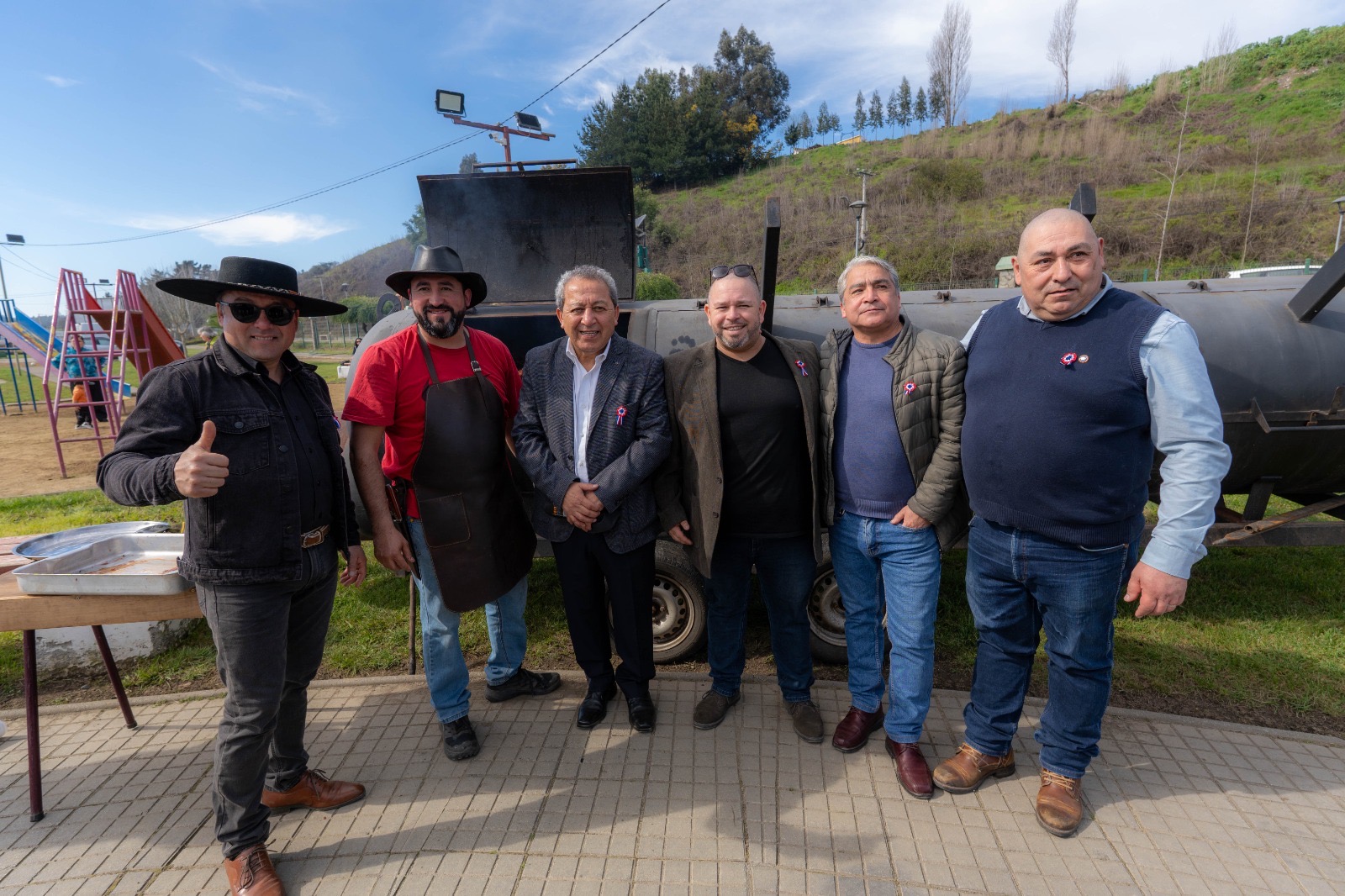 El alcalde de Laja, Vladimir Fica Toledo, agradeció a la comunidad, agrupaciones y a Carabineros, quienes apoyaron fuertemente en la mantención de las condiciones de seguridad y sanitarias. / Municipalidad de Laja