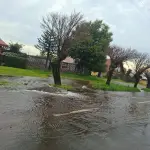 Ruptura de matriz en Avenida Marconi mantiene a cerca de 100 clientes sin suministro de agua potable, Cedida