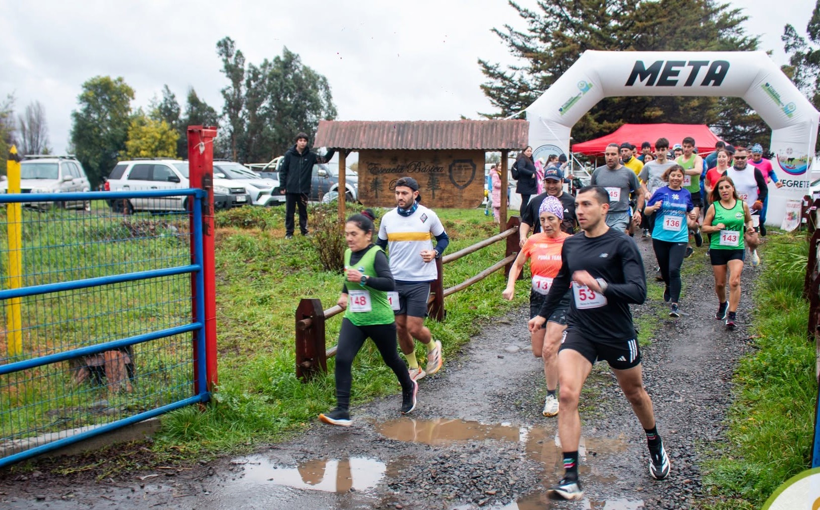 El atletismo volverá a reunirse en Negrete para rendir homenaje a Solén Hernández, cuyo legado deportivo seguirá vivo en cada paso de los participantes de esta segunda versión del cross country que lleva su nombre / La Tribuna