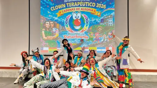 Una experiencia maravillosa: magia y aprendizajes marcaron el paso de Risas del Corazón por congreso latinoamericano