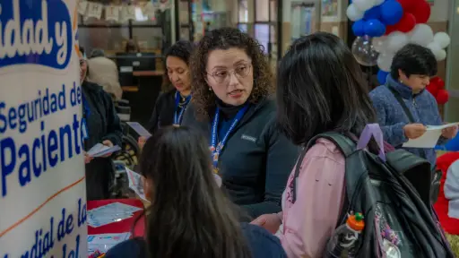 Los Ángeles promueve una atención segura para los pacientes durante todo el ciclo de vida