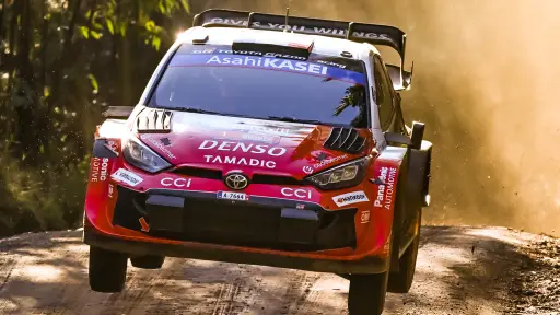Sébastien Ogier toma vuelo en el Rally Chile Biobío y se acerca al liderato