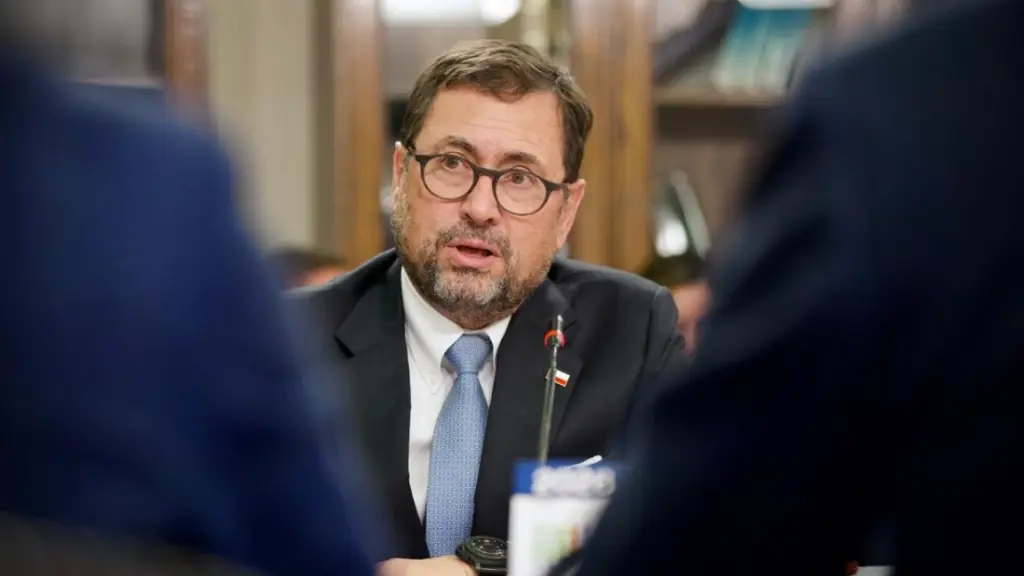 Pérez Mackenna marca límites a Brandon Judd y anuncia entrega de antecedentes sobre el 18-O., X @Minrel_Chile 