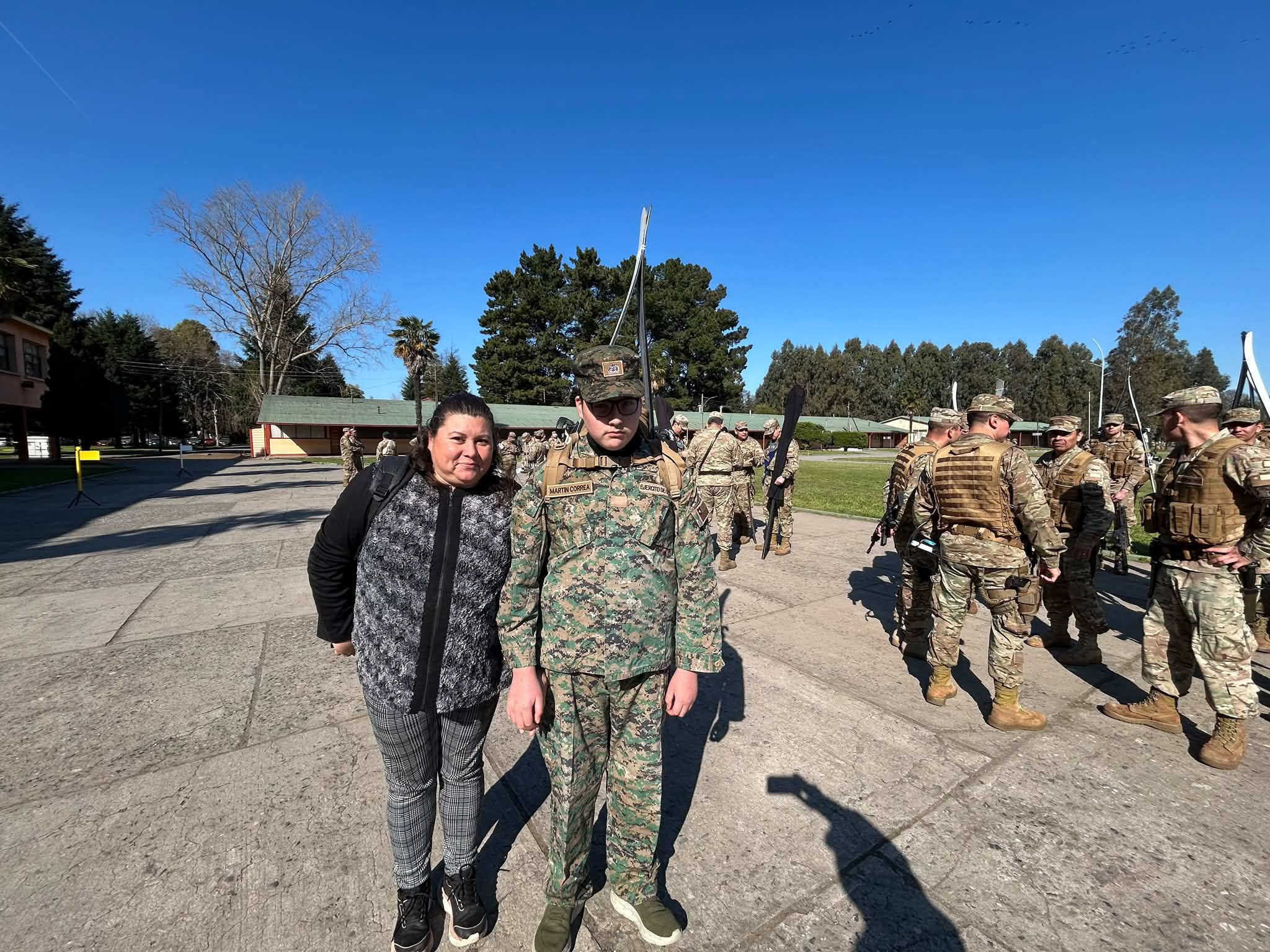 Visita al destacamento / Ejército de Chile