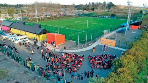 Inauguran nuevo estadio municipal de Villa Coigüe tras inversión de .300 millones