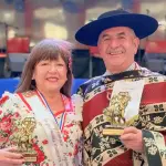 Marisol Vera Inostroza y Germán Cifuentes Ortiz celebraron el primer lugar obtenido en la competencia regional desarrollada en Arauco., Cedida