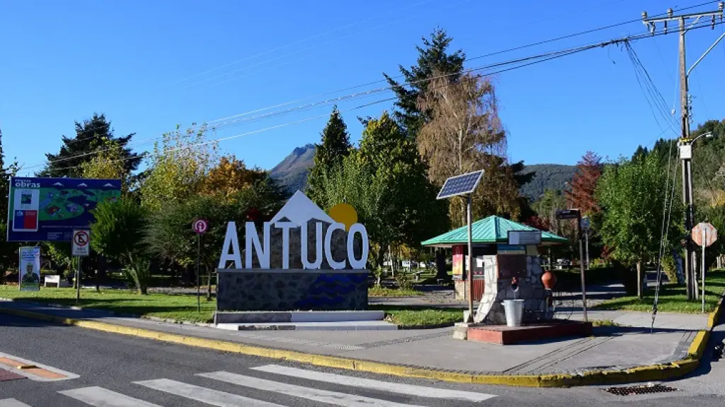 Acceso a Antuco, Cedida