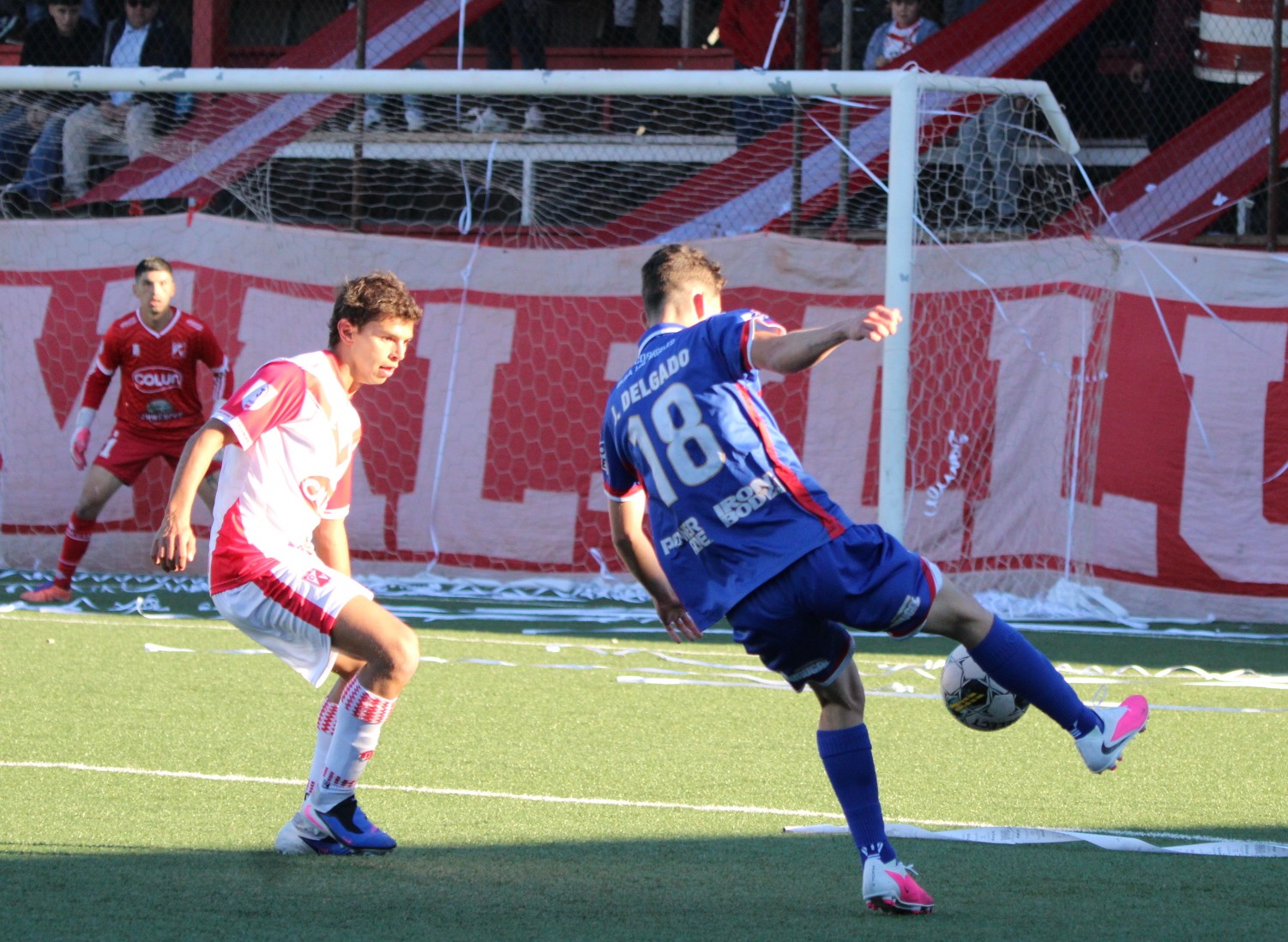 Iberia fue protagonista en Valdivia y buscó incansablemente el empate, pero pese a las numerosas ocasiones generadas, la Azulgrana cayó por la cuenta mínima ante D. Valdivia y ahora enfrentará cuatro verdaderas finales en su lucha por alcanzar la liguilla de ascenso / La Tribuna