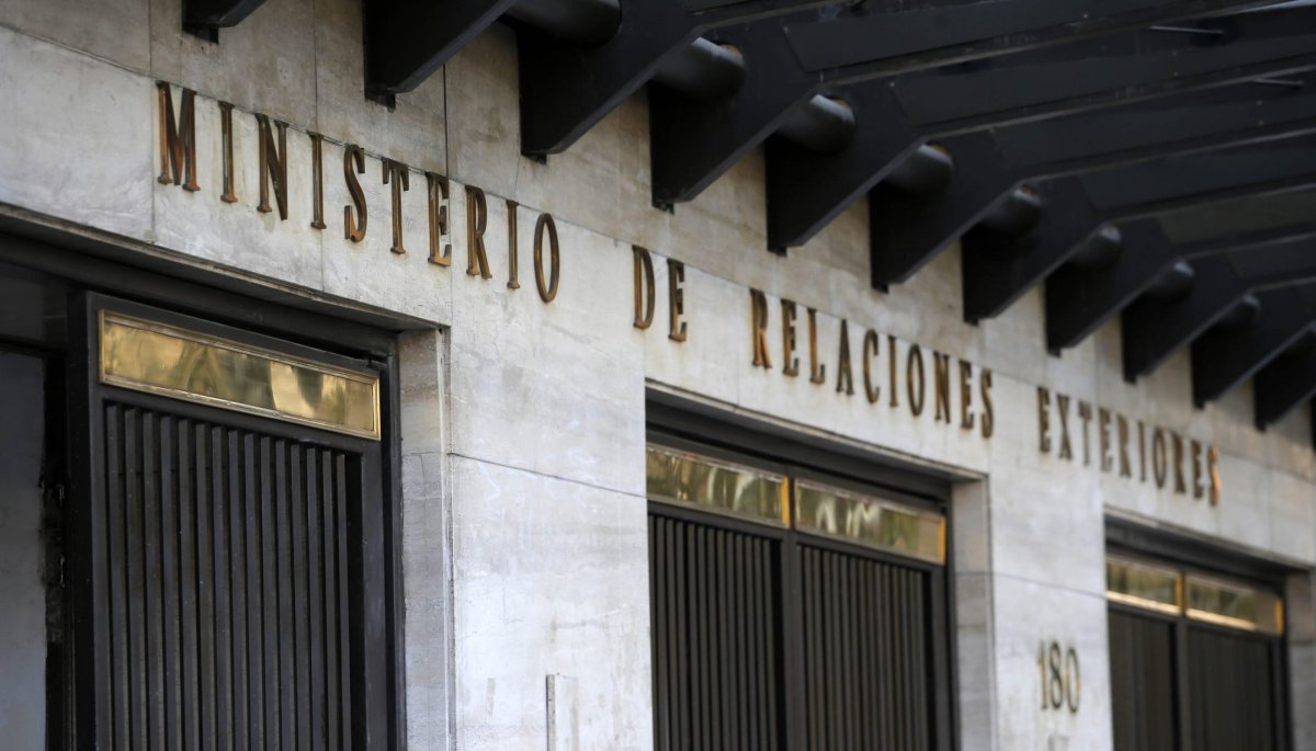 La Cancillería y gremios exportadores han analizado la estrategia a seguir frente al nuevo arancel de Estados Unidos. / AthenaLAB