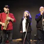 Concierto, La Tribuna
