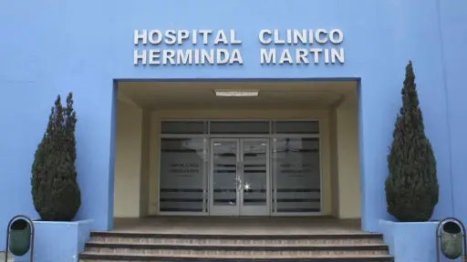 Contraloría detecta preferencia en tiempos de espera para 2.442 familiares de funcionarios del Hospital de Chillán