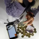 El cambio resulta especialmente relevante para las personas que mantienen compromisos expresados en UF., contexto