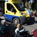 Entrega de ambulancia para el Hogar de Ancianos, La Tribuna