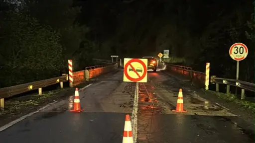 Corte preventivo bloquea la Ruta Q-61-R en la Cuesta Mininco de Santa Bárbara