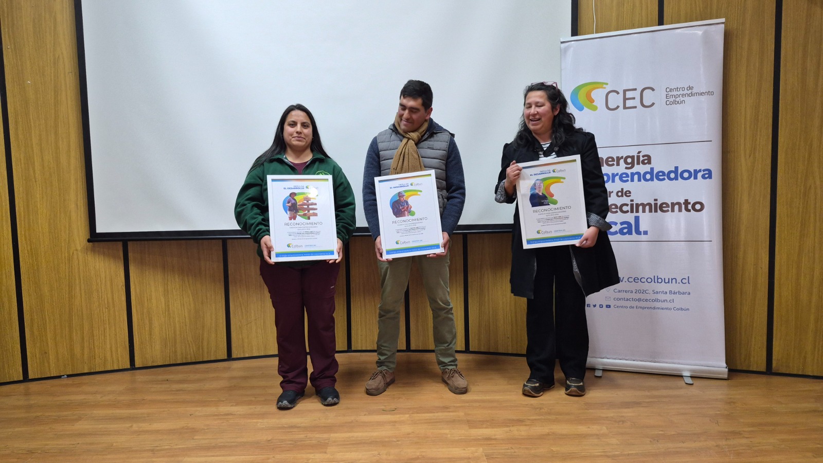 Los participantes agradecieron todo lo aprendido en la capacitación. / Colbún