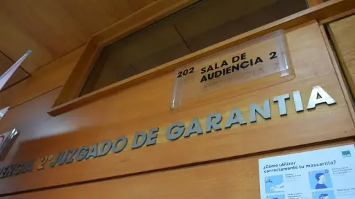Detienen a hombre tras agredir a su conviviente embarazada en Los Ángeles