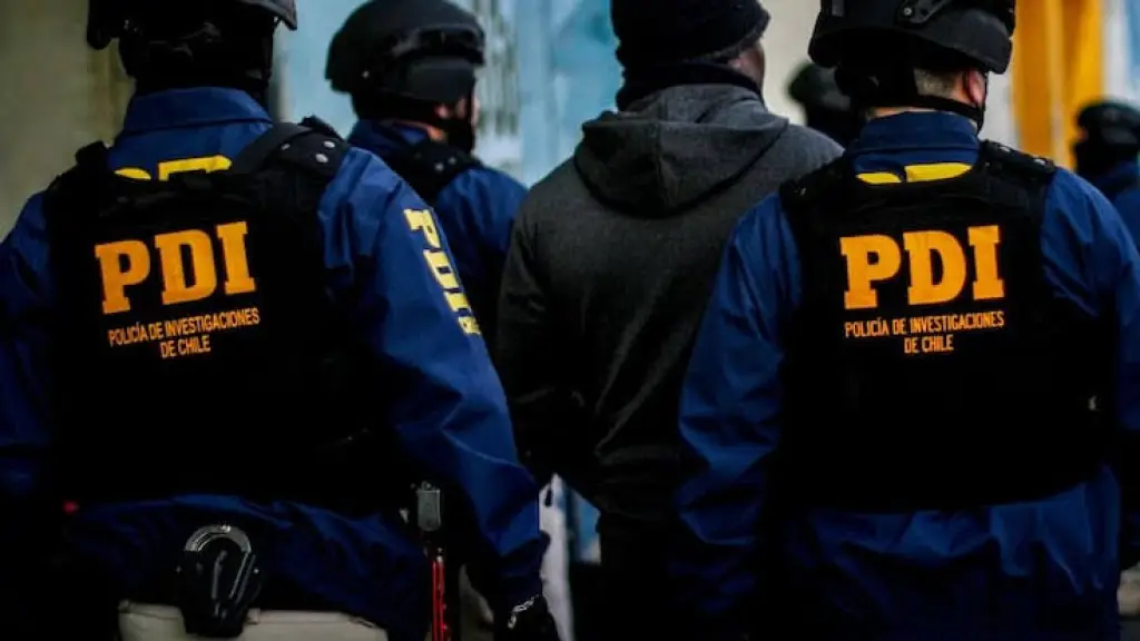 Fiscalía y PDI desarticularon la primera célula del PCC detectada en Chile, con cerca de 20 integrantes detenidos o neutralizados., contexto