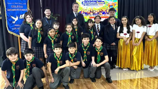 Colegios de Los Ángeles obtienen segundo y tercer lugar en Reciclatón Escolar de residuos electrónicos