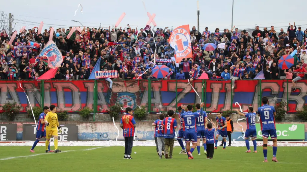 Fue una verdadera fiesta Azulgrana que nuevamente se repetirá en la definición del Campeonato / La Tribuna