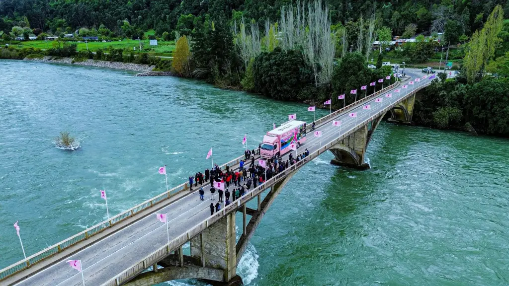 Puente Quilaco sobre el río Bío Bío, Municipalidad de Quilaco