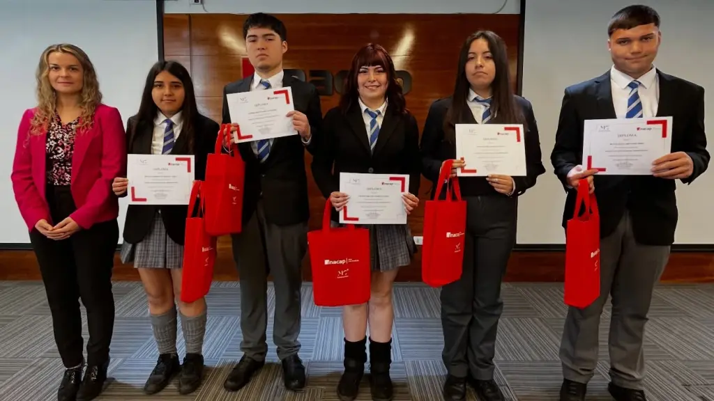 Con esta iniciativa, INACAP Sede Los Ángeles y Fundación MC continúan fortaleciendo el vínculo con la Educación Media Técnico-Profesional.