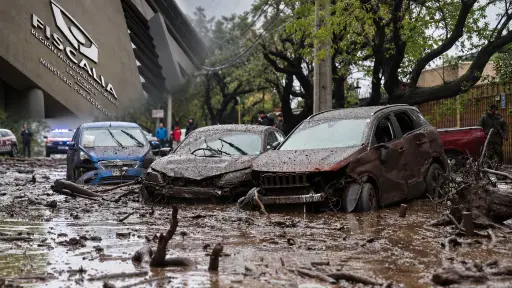 Seis heridos dejó aluvión en San Carlos de Apoquindo: Fiscalía evalúa abrir causa penal