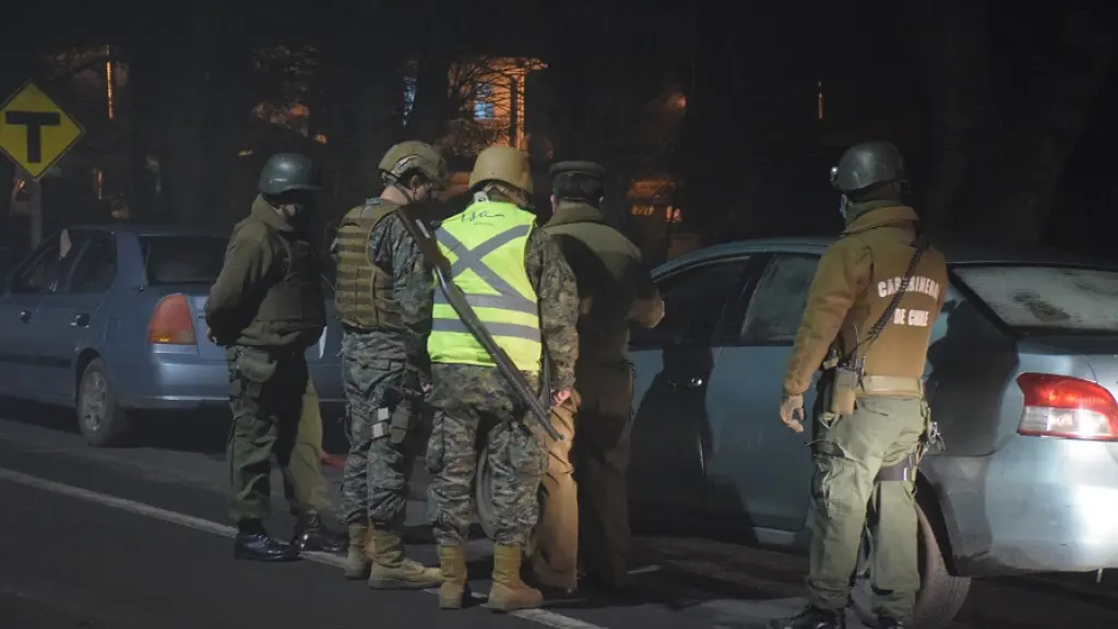El debate sobre la seguridad policial también apunta a fortalecer las herramientas y condiciones con que deben enfrentar procedimientos cada vez más complejos., Cedida
