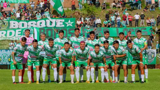 Tres goles, una fiesta y un ascenso histórico para Deportes Laja