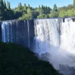 Salto del Laja, La Tribuna