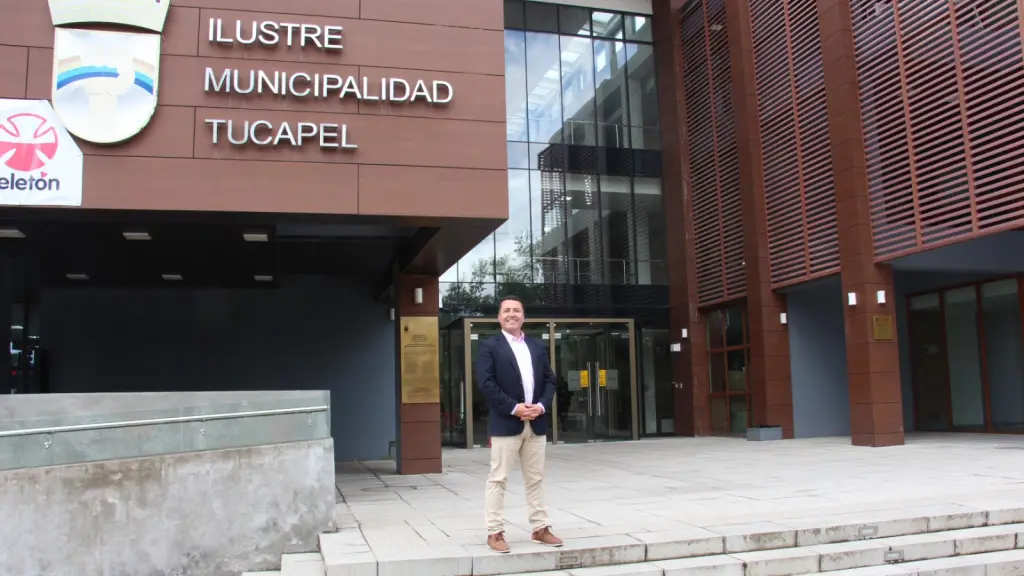 Mario Gierke Quevedo, Municipalidad de Tucapel