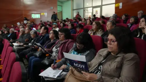 Municipalidad de Laja y Seremi de Gobierno realizan jornada de formación para dirigentes sociales