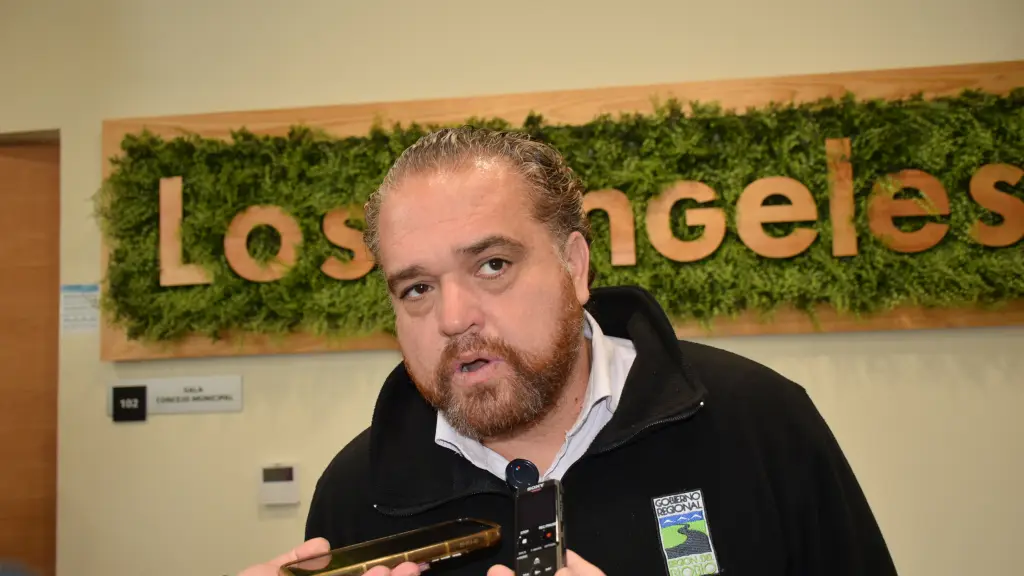 Sergio Giacaman, gobernador regional, La Tribuna