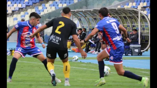 Iberia y Fernández Vial se juegan el último boleto a la final por el ascenso